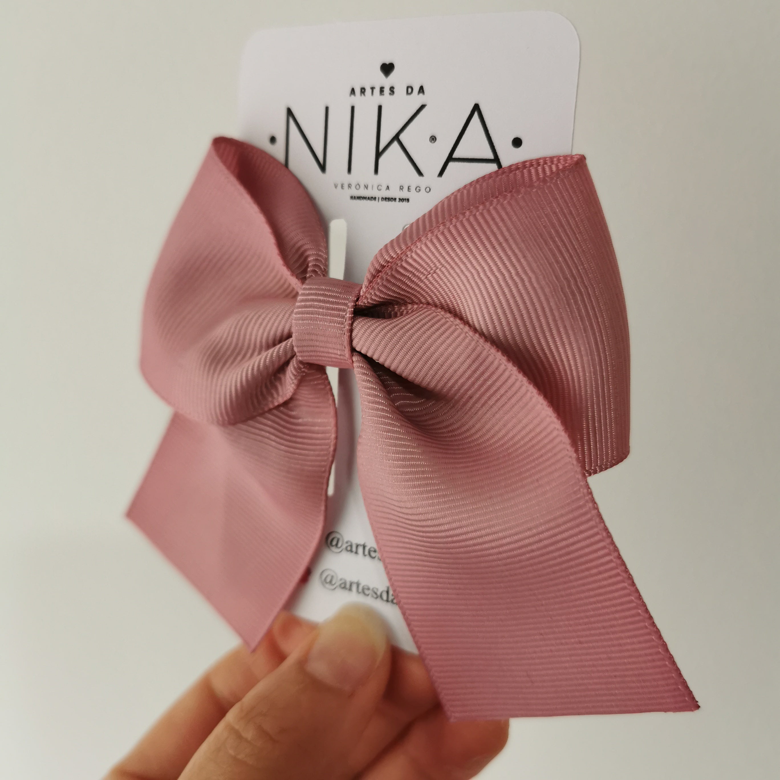 Laço Modelo Clássico Gorgurão Com Pontas